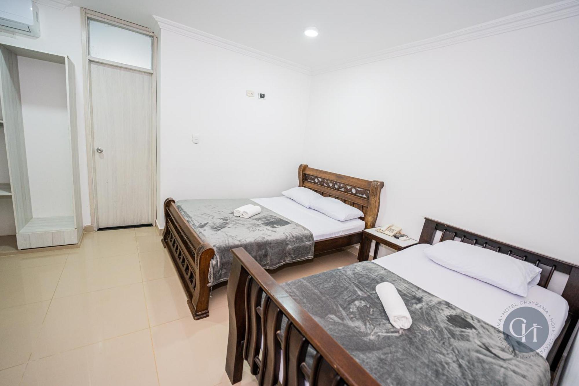 Hotel Chayrama Santa Marta  Extérieur photo